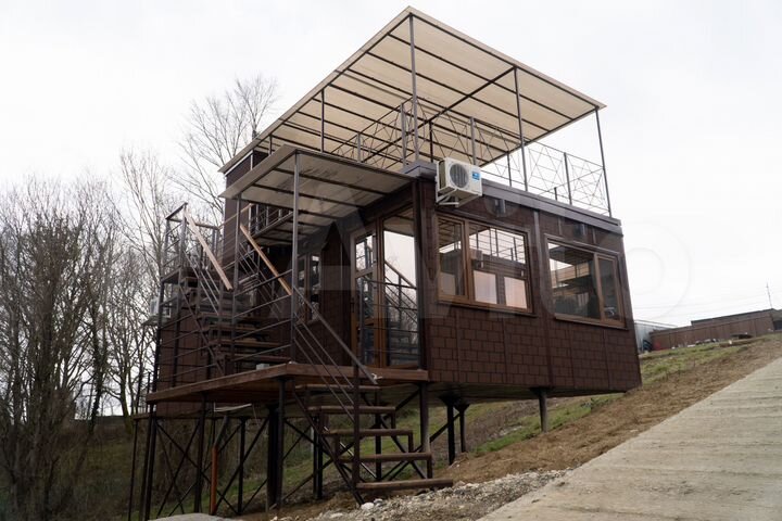 Дом 141 м² на участке 4 сот.