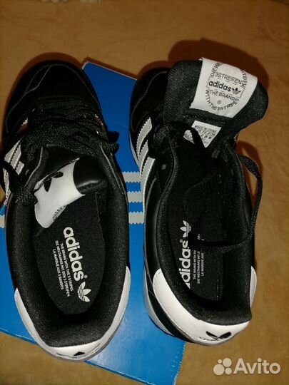 Adidas мужские кроссовки новые