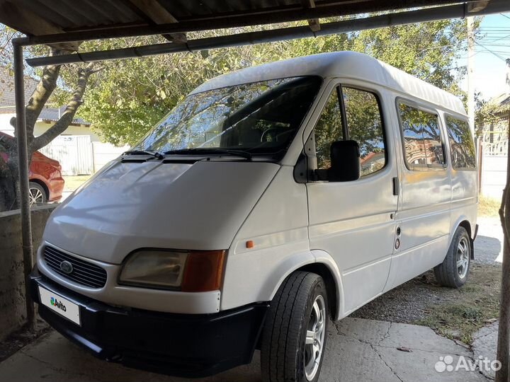 Ford Transit 2 МТ, 1991, битый, 200 000 км