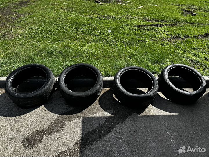 Bridgestone Alenza 001 285/40 R21