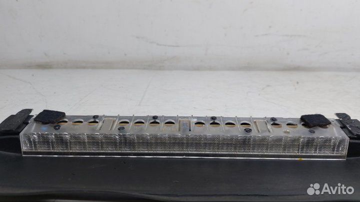 Стоп-сигнал Volkswagen Jetta 6 2.0 TDI 2015