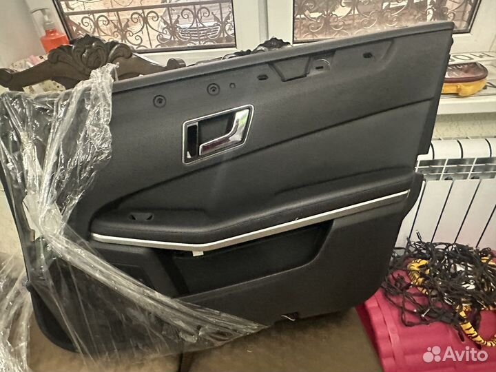 Обшивки дверей Mercedes w212