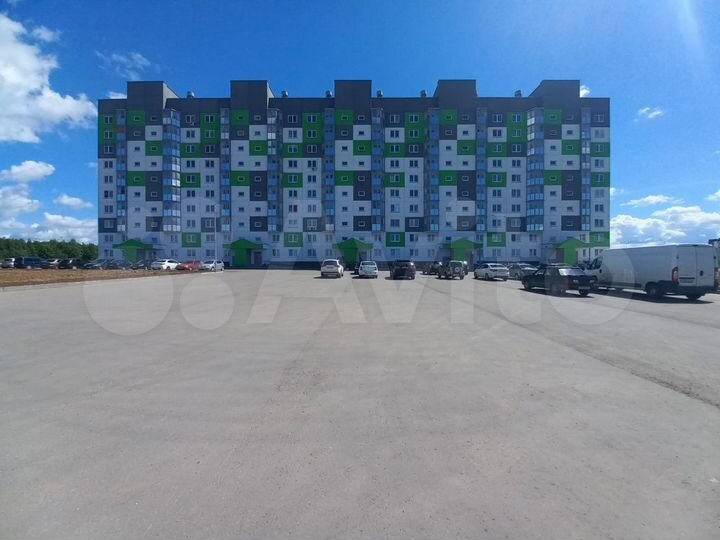 2-к. квартира, 57 м², 5/10 эт.