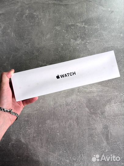 Смарт-часы Apple Watch SE 2020 44mm Silver Aluminu