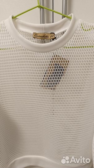 Свитшот белый из неопрена в дырочку