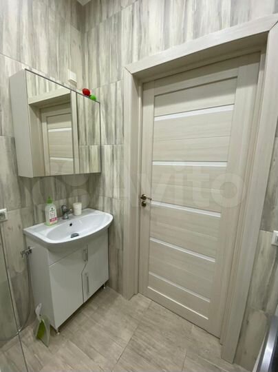 2-к. квартира, 43 м², 3/7 эт.