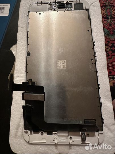 Экран на iPhone 7 plus бу битый