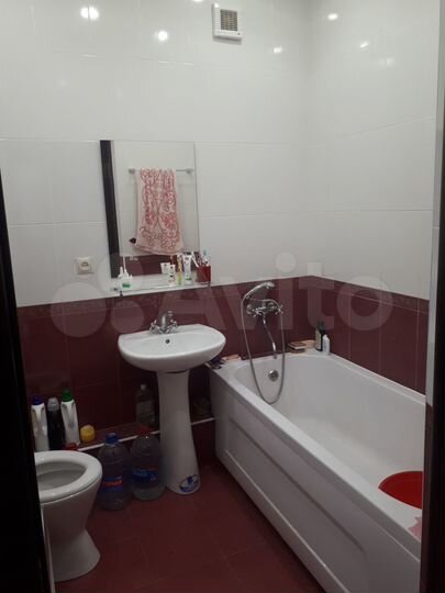 2-к. квартира, 47 м², 2/4 эт.