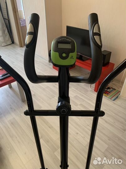 Эллиптический тренажер DFC