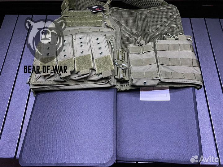 Плитник с броней (бр2) и подсумками (разные цвета)