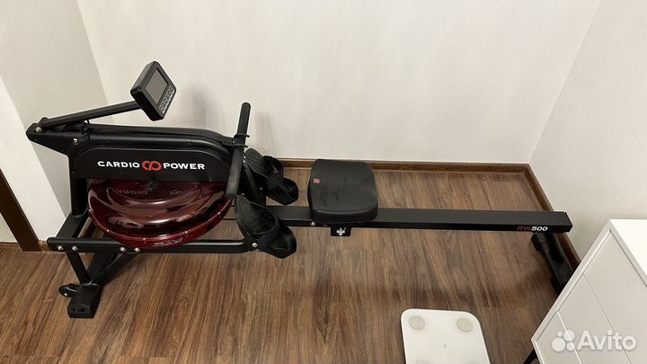 Гребной тренажер Cardio power RW500