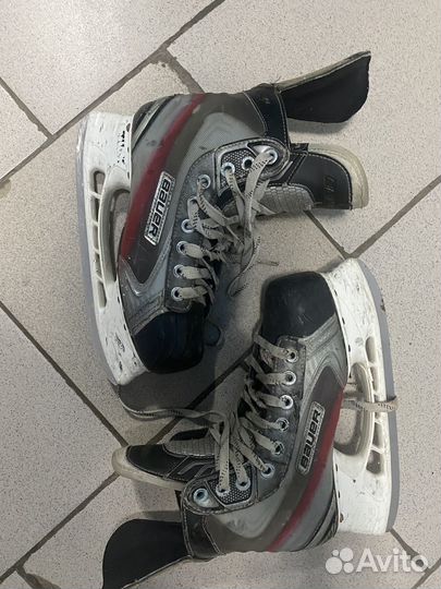 Коньки хоккейные