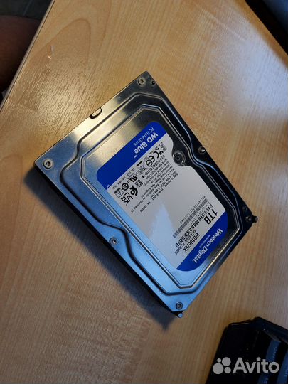 Жёсткий диск WD10ezex 1Tb (донор)