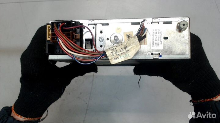 Магнитола Audi A4 (B5), 1995