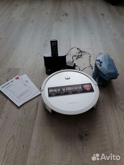 Робот пылесос polaris