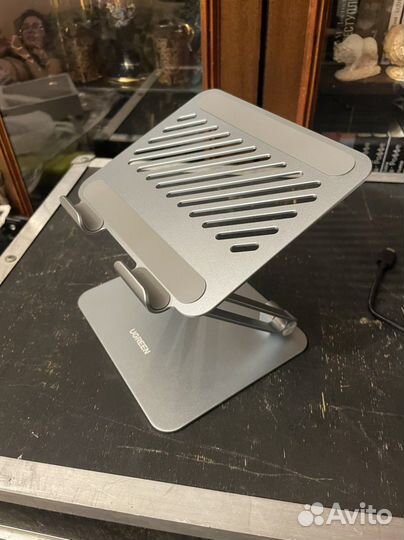 Стойка подставка для ноутбука/планшета