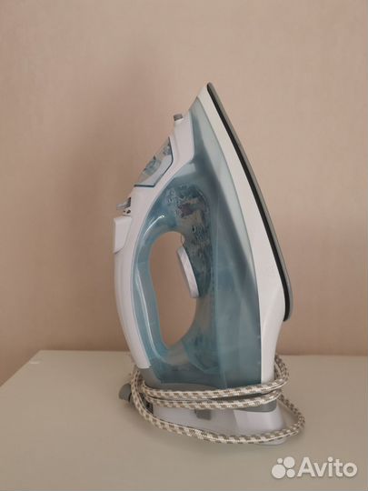 Утюг новый со съёмным блоком