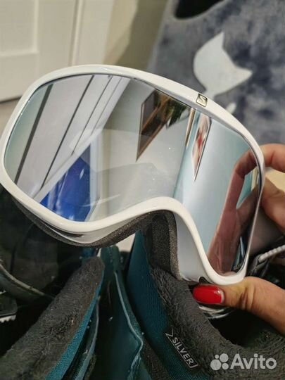 Горнолыжные очки Salomon