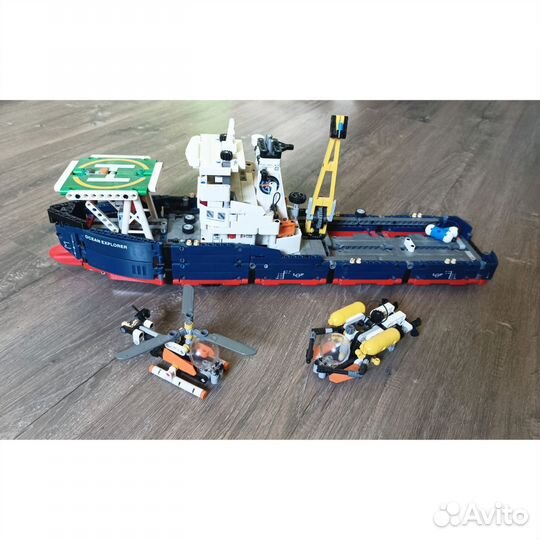 Lego Technic 42064 Исследователь океана