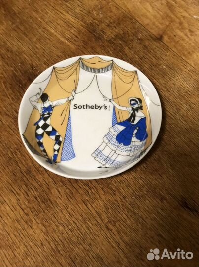 Блюдце sotheby's коллекционное