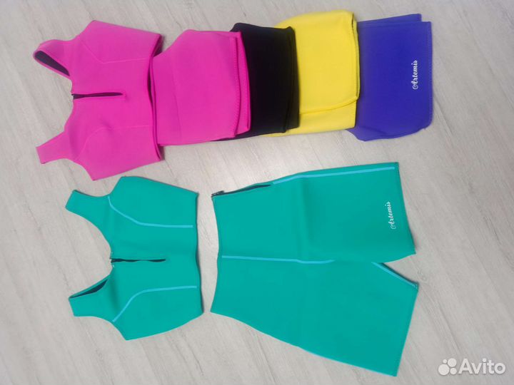 Спортивный костюм женский