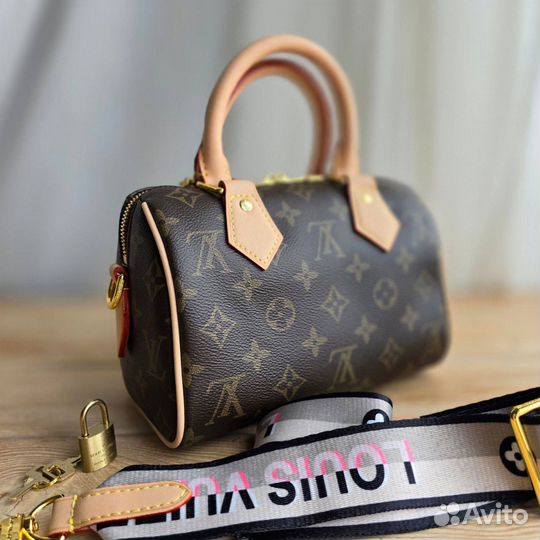 Сумка женская louis vuitton