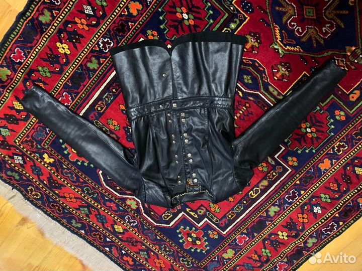 Куртка. Платье. Рубашка