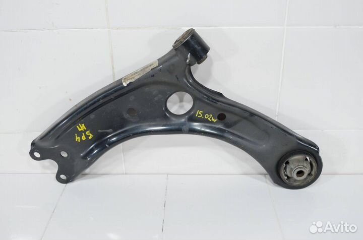 Рычаг нижний передний левый Kia Sportage 4 QLE