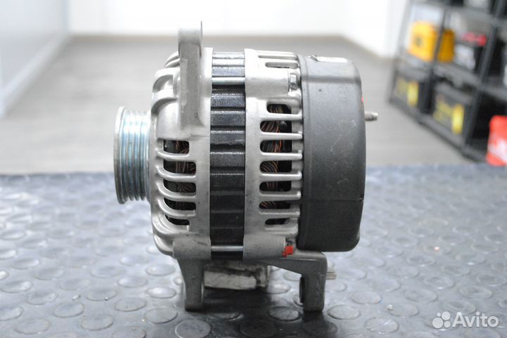 Генератор Hyundai Santa Fe, Trajet 2.0 б/у 95А