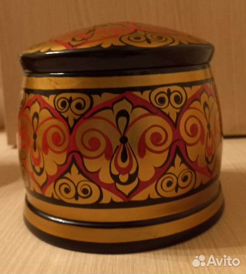 Поставец, башкирский орнамент