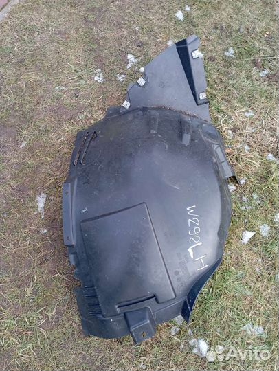 Mersedes GLE Coupe W292 Подкрылок левый