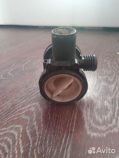 Насос стиральной машины индезит