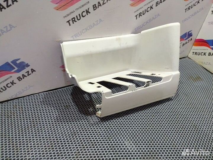 Корпус подножки левой Volvo FH, Volvo VNL