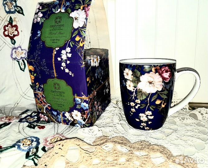 Подарок.Кружка новая в упаковке. Фарфор