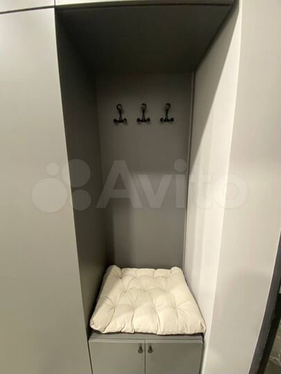 2-к. квартира, 57 м², 10/18 эт.