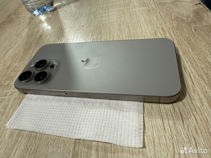iPhone 15 Pro Max, 256 ГБ