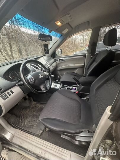 Mitsubishi Pajero Sport 2.5 AT, 2012, 156 000 км