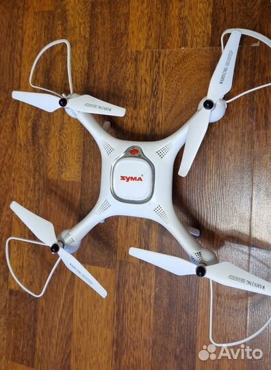 Квадрокоптер с камерой