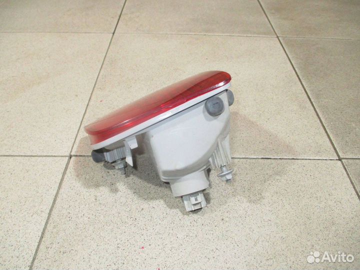 Фонарь задний в бампер правый Lexus LX 450d/570