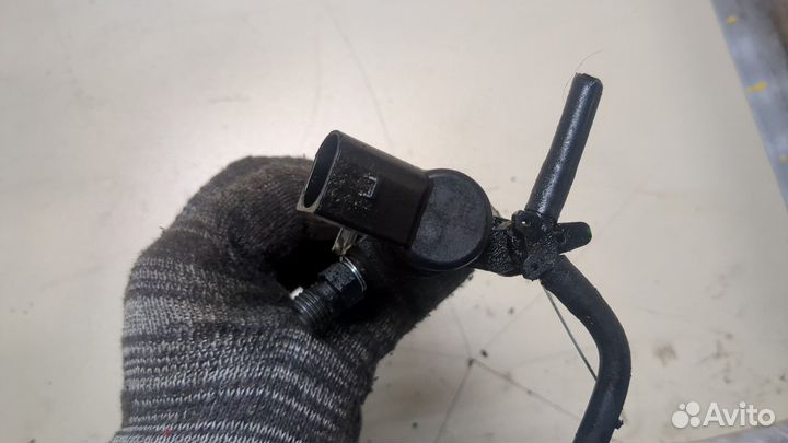 Форсунка топливная Peugeot 3008, 2011