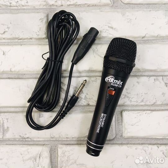 Динамический проводной микрофон Караоке RDM 131