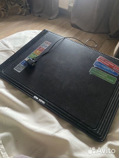 Подставка с охлаждением для ноутбука