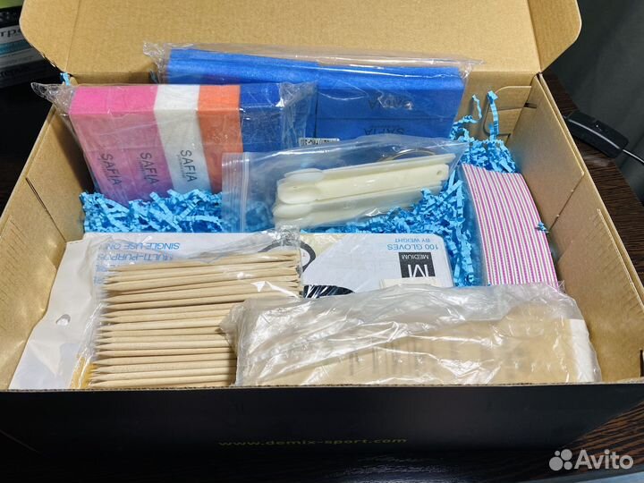 Бокс с расходниками для мастера маникюра