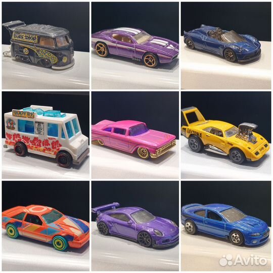 Модели Hot Wheels по 150