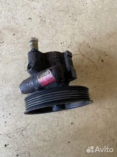 Рено логан. Ларгус. Дастер. Насос гур