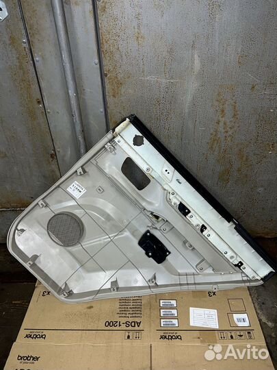 Комплект дверных карт задних Паджеро 4