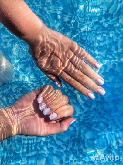 Маникюр и педикюр