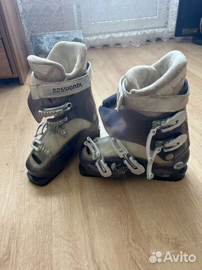 Горнолыжные ботинки rossignol