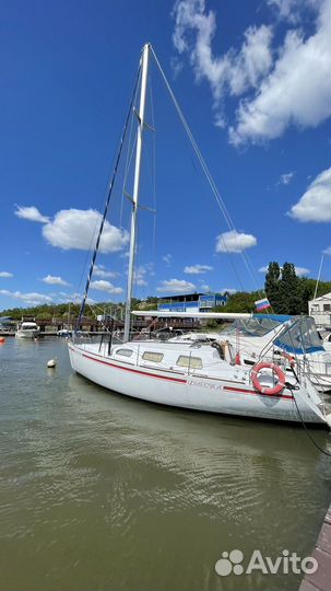 Аренда, прогулки на яхте