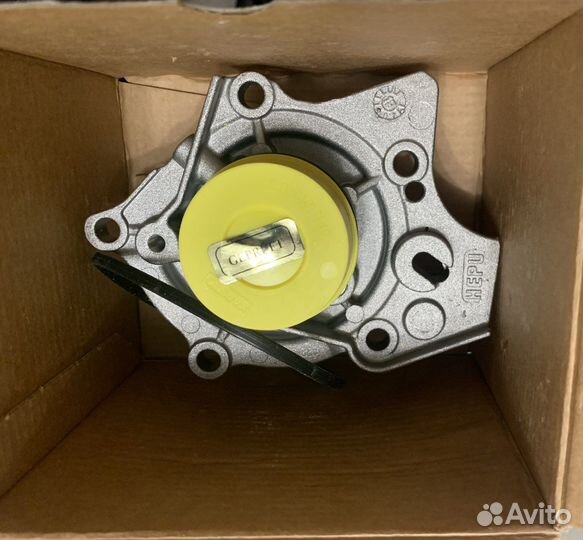 Помпа hepu (водяной насос ) на 1.8 tsi VW